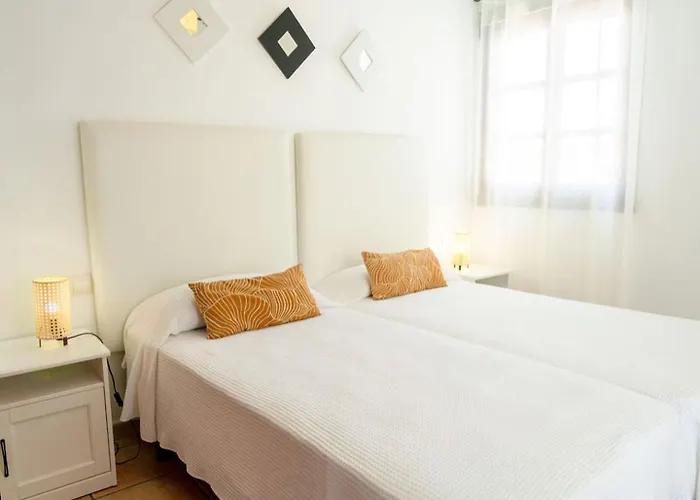 Relax Deluxe Private Pool By Holidays コラレホ